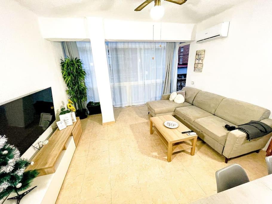 Apartamento Centro Playa Estacion De Tren Malaga Exterior photo