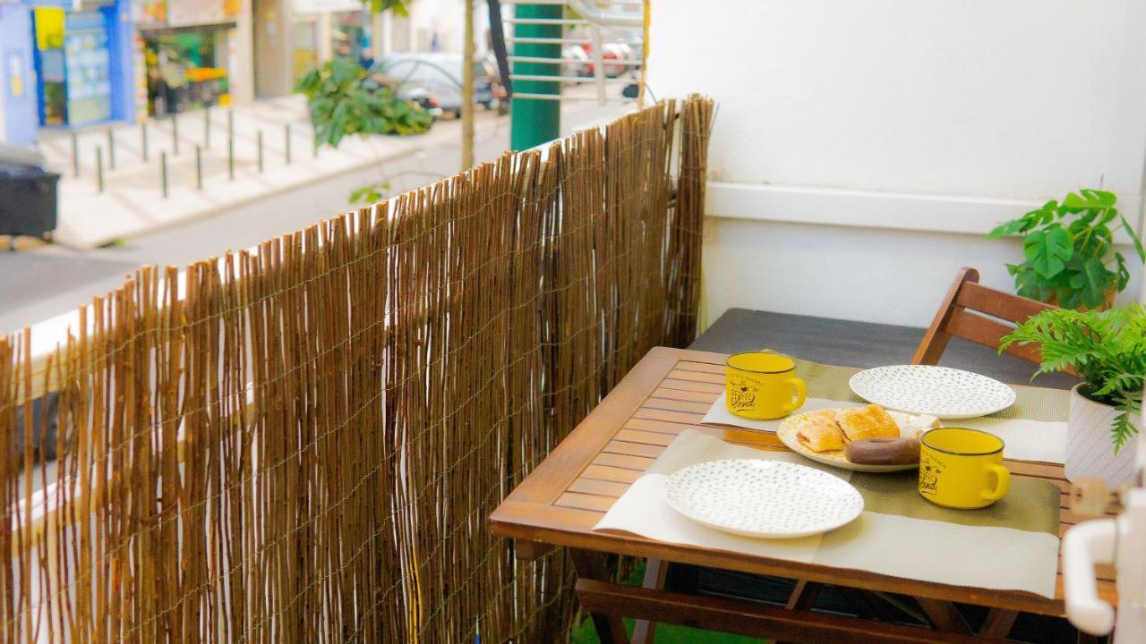 Apartamento Centro Playa Estacion De Tren Malaga Exterior photo